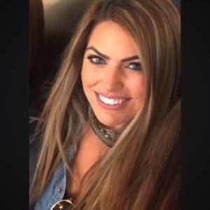 Meet your Posher, Brooke